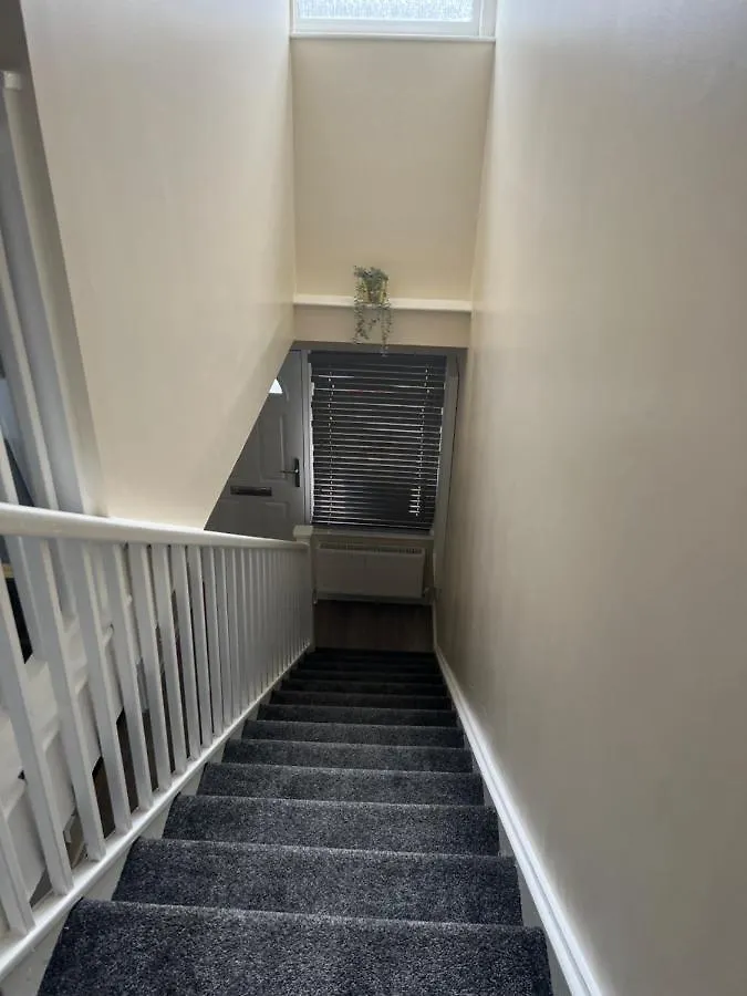 Stunning 3 Bedroom Property- Large Rooms London
